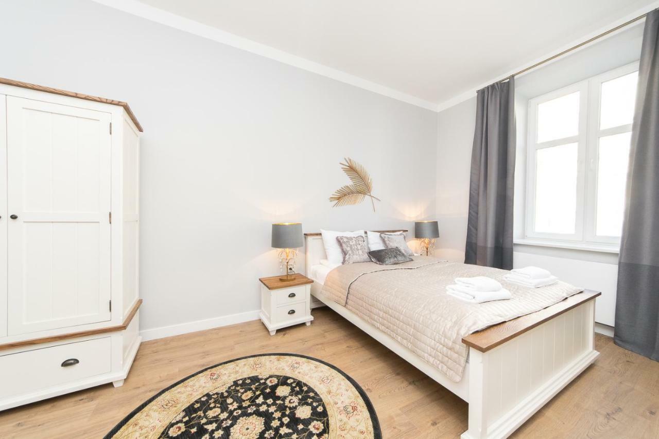 Lux Apartment At Planty Park P4You Pl Краков Экстерьер фото